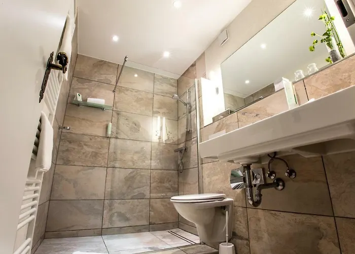 Romantikhotel Platte 4* アッテンドルン