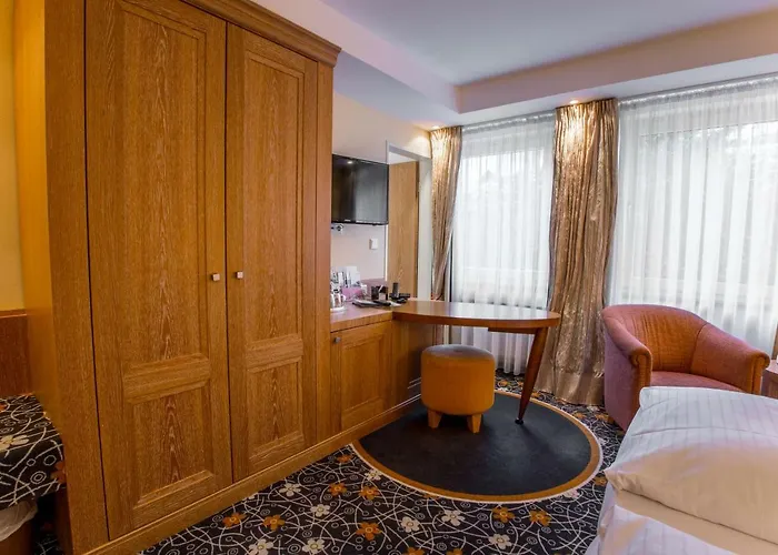 Romantikhotel Platte Szálloda 4*