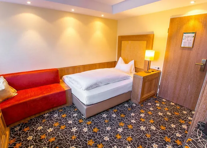 Romantikhotel Platte 4* アッテンドルン